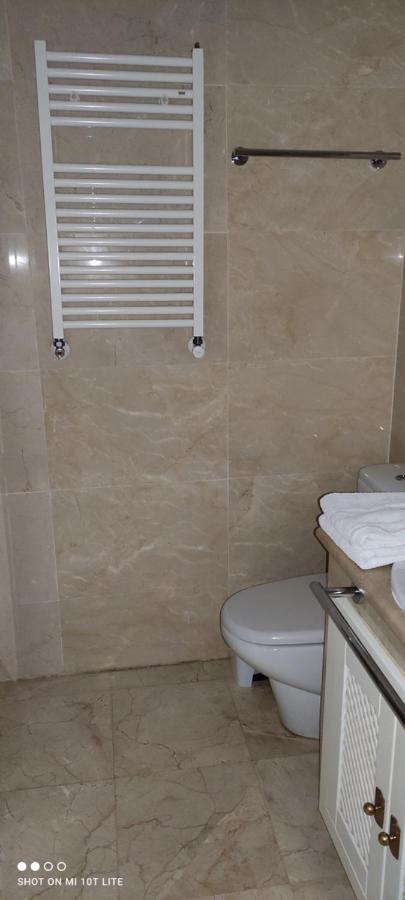 Bevs Ground Floor Roda Golf Apartment! 圣哈维耶尔 外观 照片
